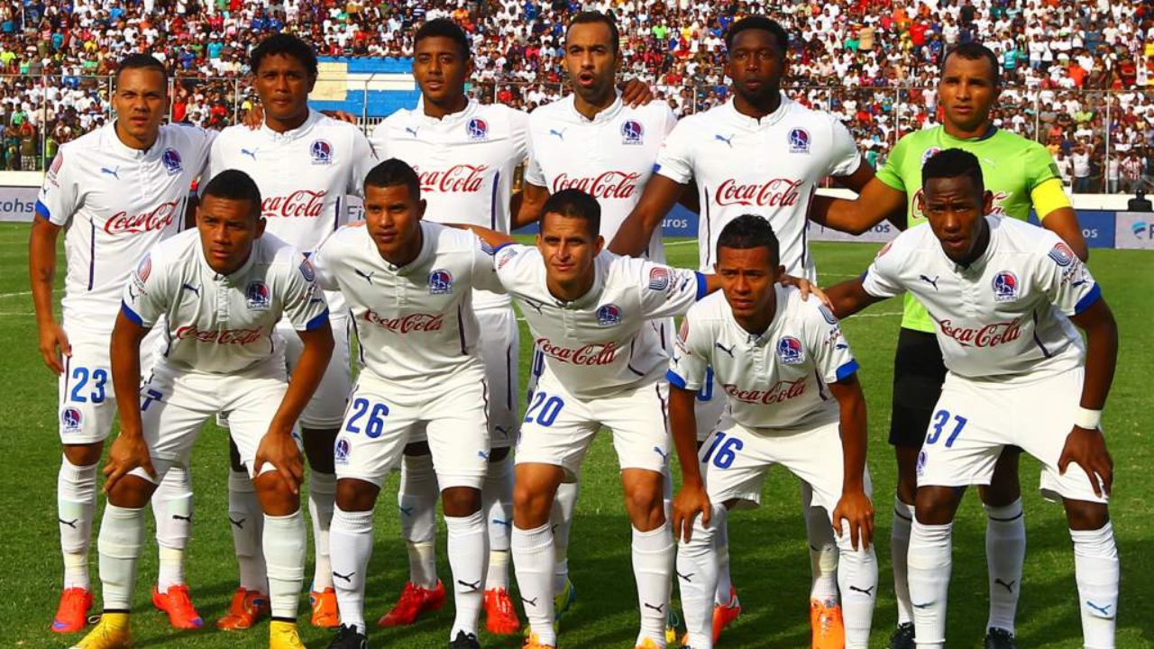 Exjugadores del Olimpia se quedan sin equipo para el Apertura 2023-24 y uno ya es legionario