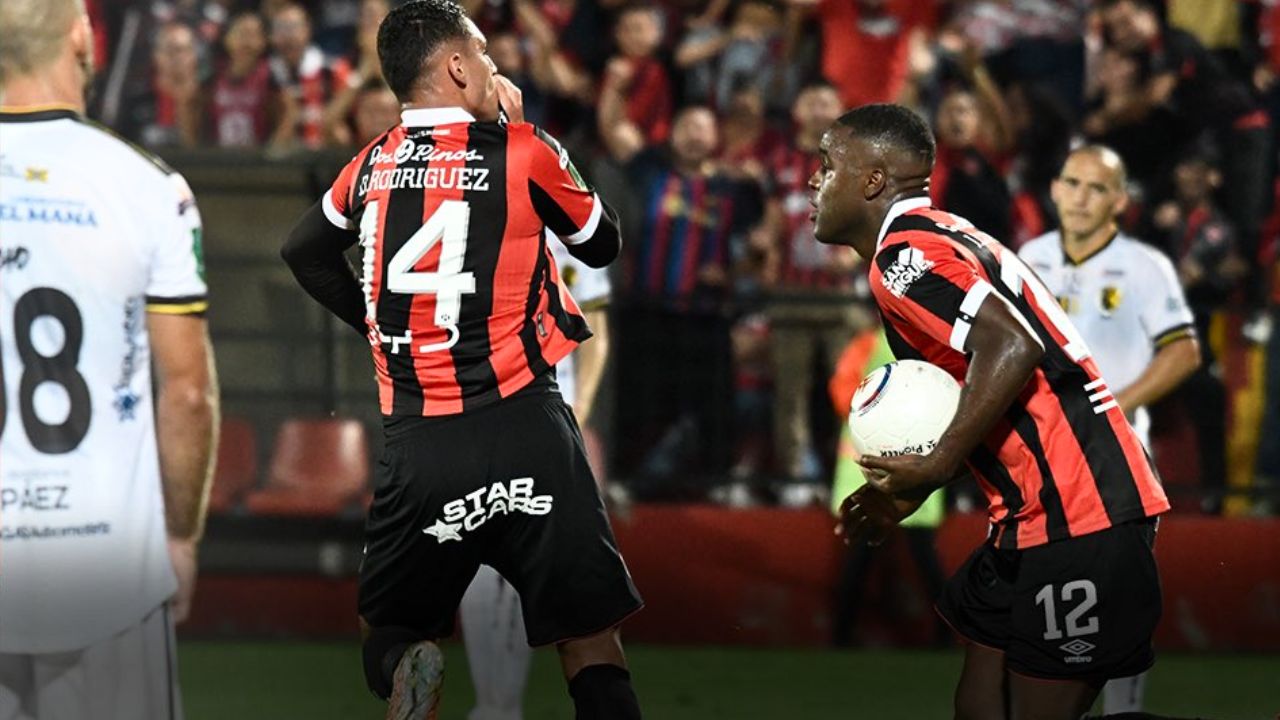 Alajuelense deja dudas previo a enfrentarse al Olancho FC en Copa Centroamericana