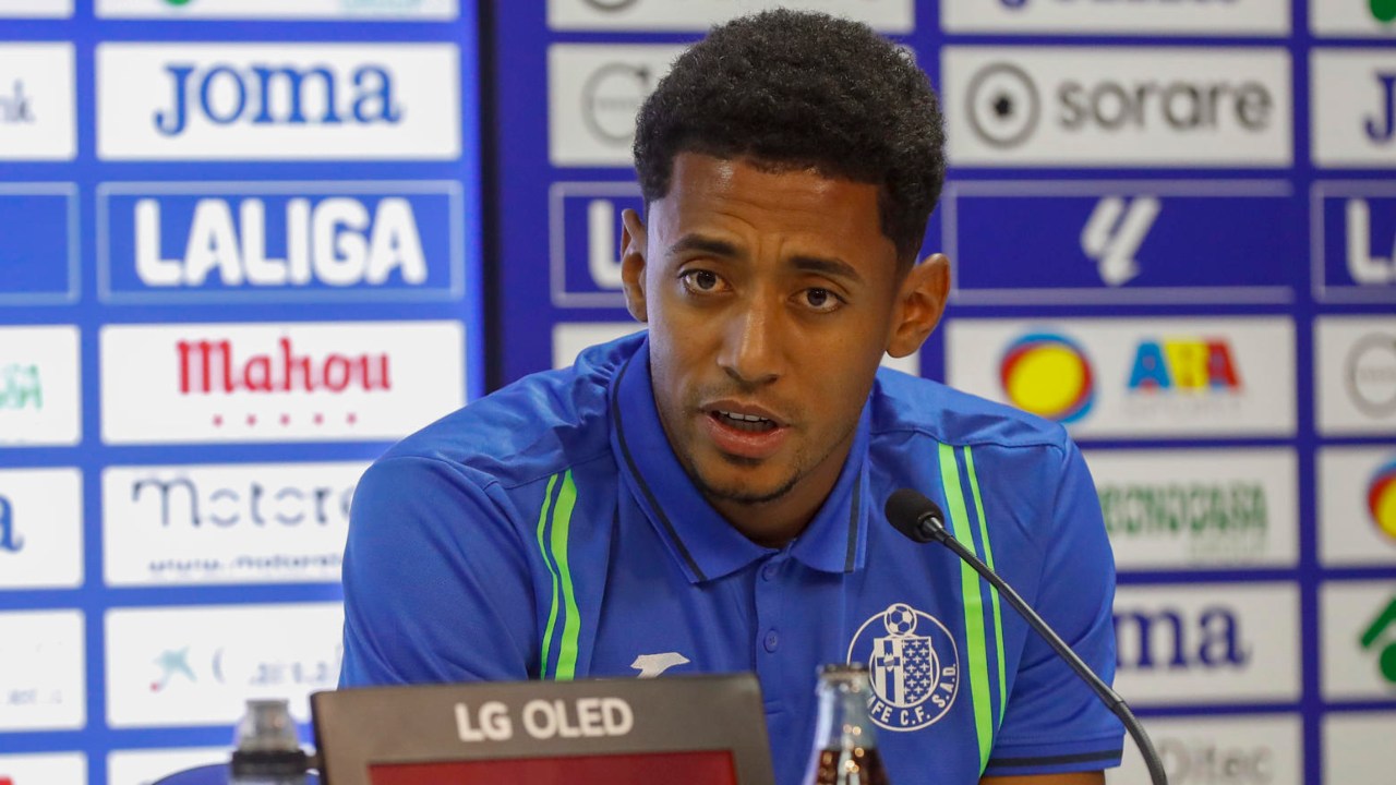 Choco Lozano brinda sus primeras declaraciones como jugador del Getafe y se acuerda del Cádiz