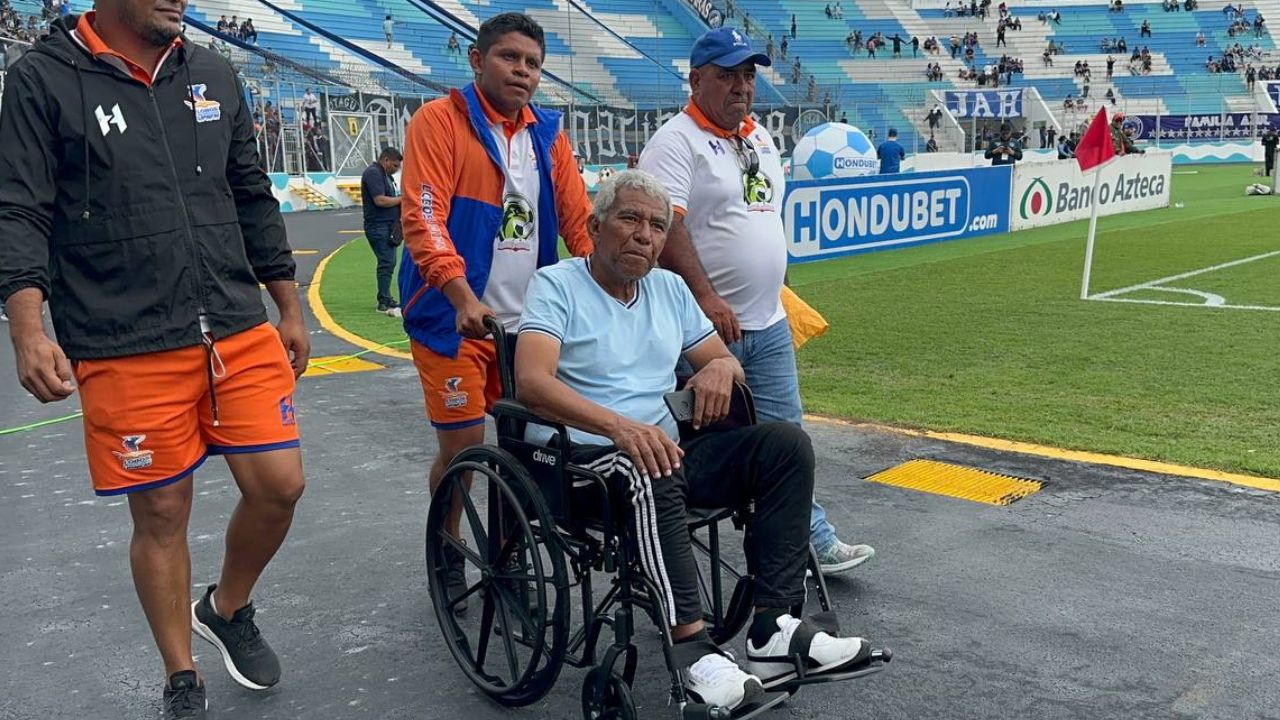 Héctor Castellón brinda importante noticia sobre su enfermedad y revela si podrá seguir dirigiendo