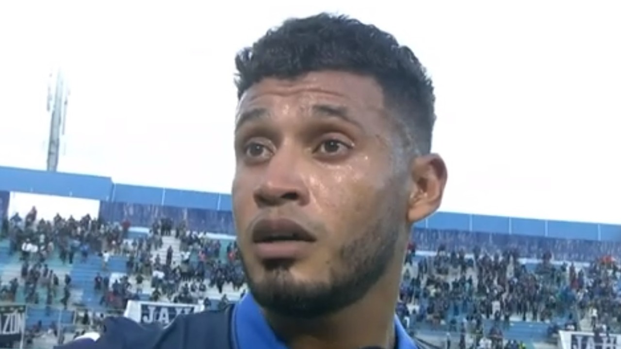 Marcelo Pereira responde a la afición que pide la salida de Ninrod Medina tras la jornada 1