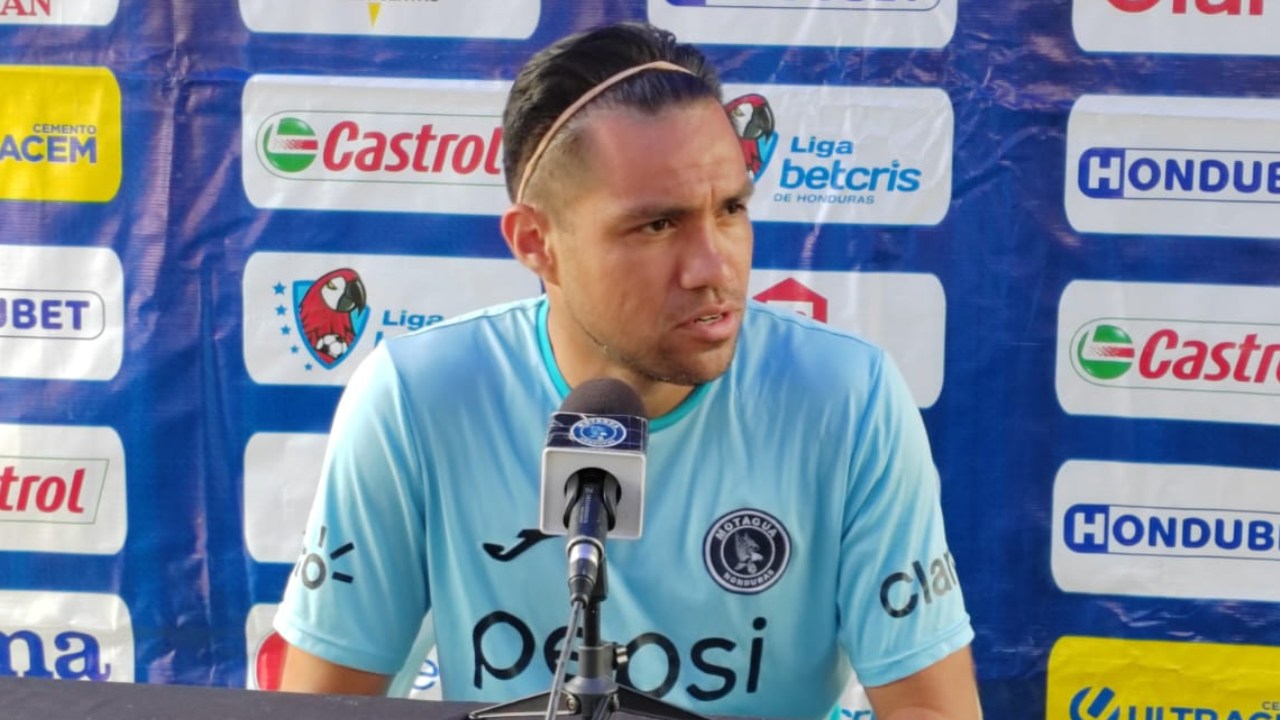 José Escalante aclara motivo de la polémica con el Cavalry y explica porqué eligió a Motagua