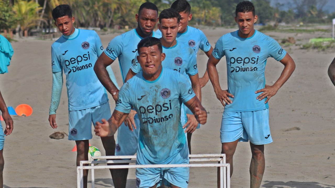 Nuevo fichaje de  Motagua admite que se sorprendió de que lo hayan contratado