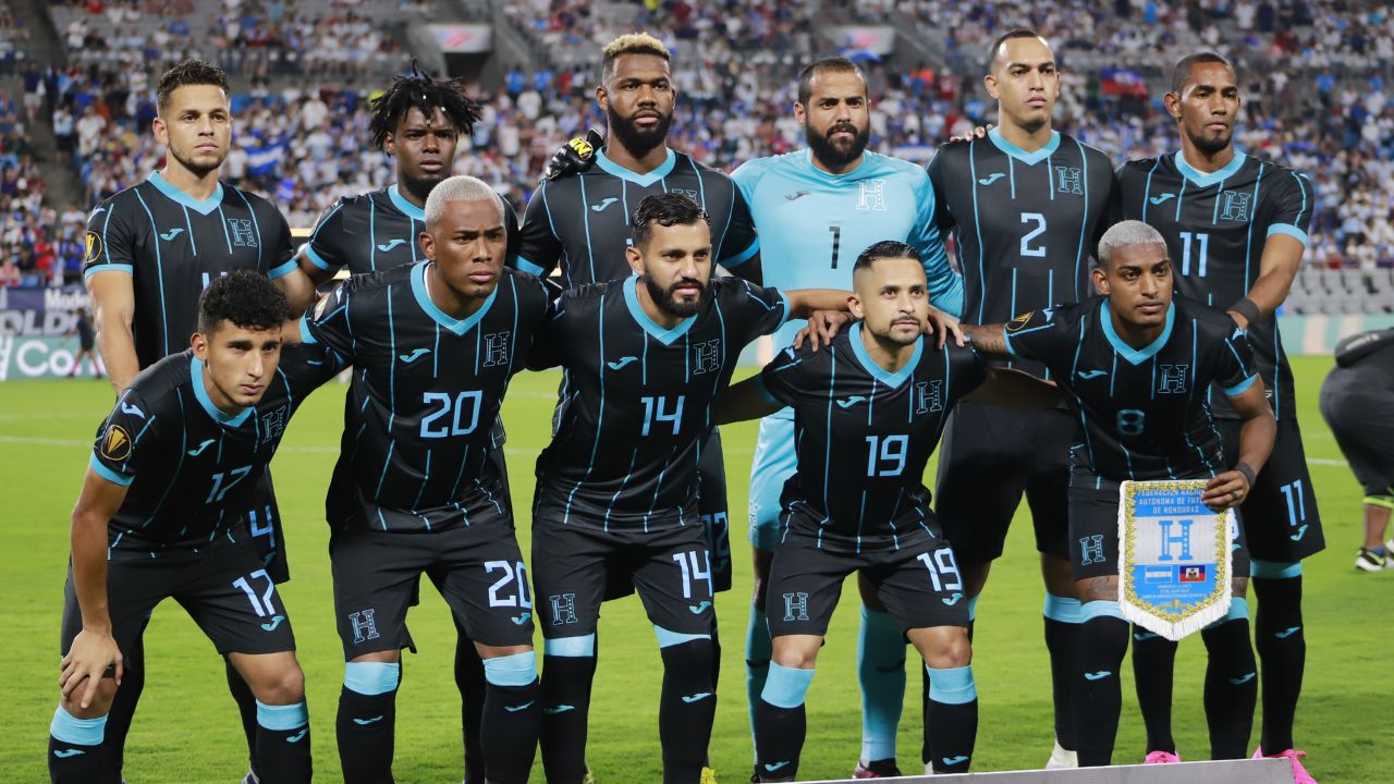 Selección de Honduras recibe mala noticia en torno a la contratación de su nuevo DT