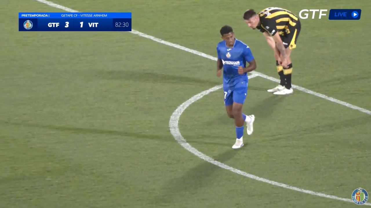 Así fue el gol que le anularon al Choco Lozano en amistoso del Getafe