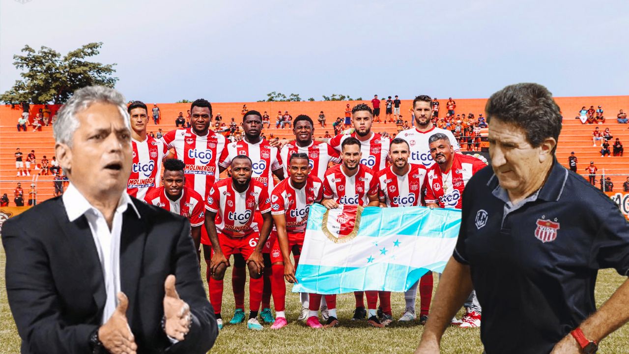 Héctor Vargas recomienda a uno de sus jugadores a Reinaldo Rueda