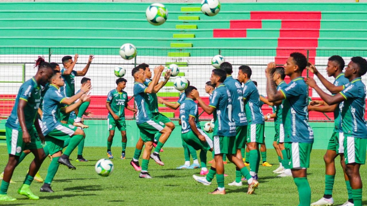 Marathón pierde a una de sus figuras para el resto del torneo por terrible lesión