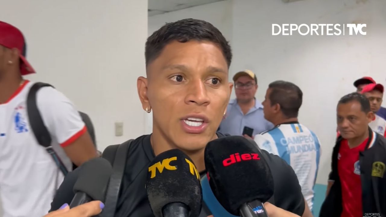 Brayan Moya explica por qué no ha jugado tanto en Olimpia y cómo Troglio lo ha ayudado