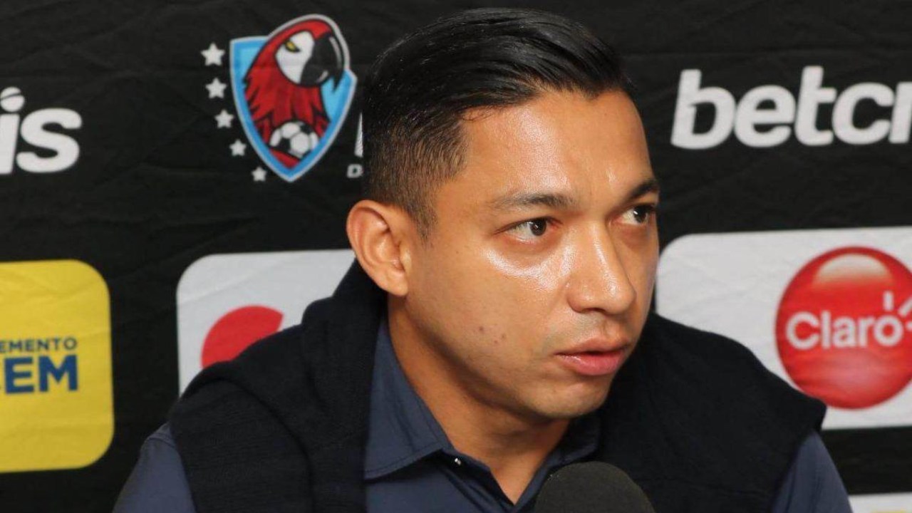 Emilio Izaguirre deja recado a la afición de Motagua que pide la salida de Ninrod Medina