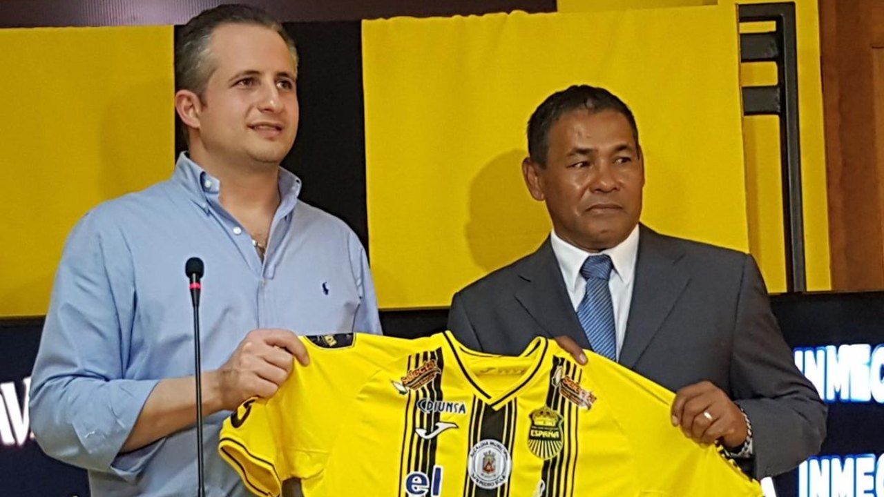 José Valladares revela si fue nombrado como entrenador interino de Real España