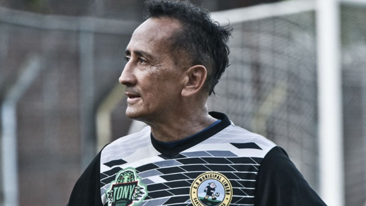 ¿Qué pasó? Técnico hondureño Jorge Pineda es separado en El Salvador sin poder debutar