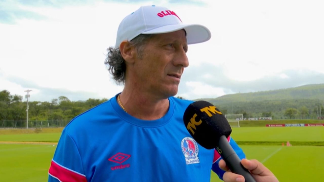 Pedro Troglio confiesa hasta cuándo planea quedarse en Olimpia luego de fuertes críticas