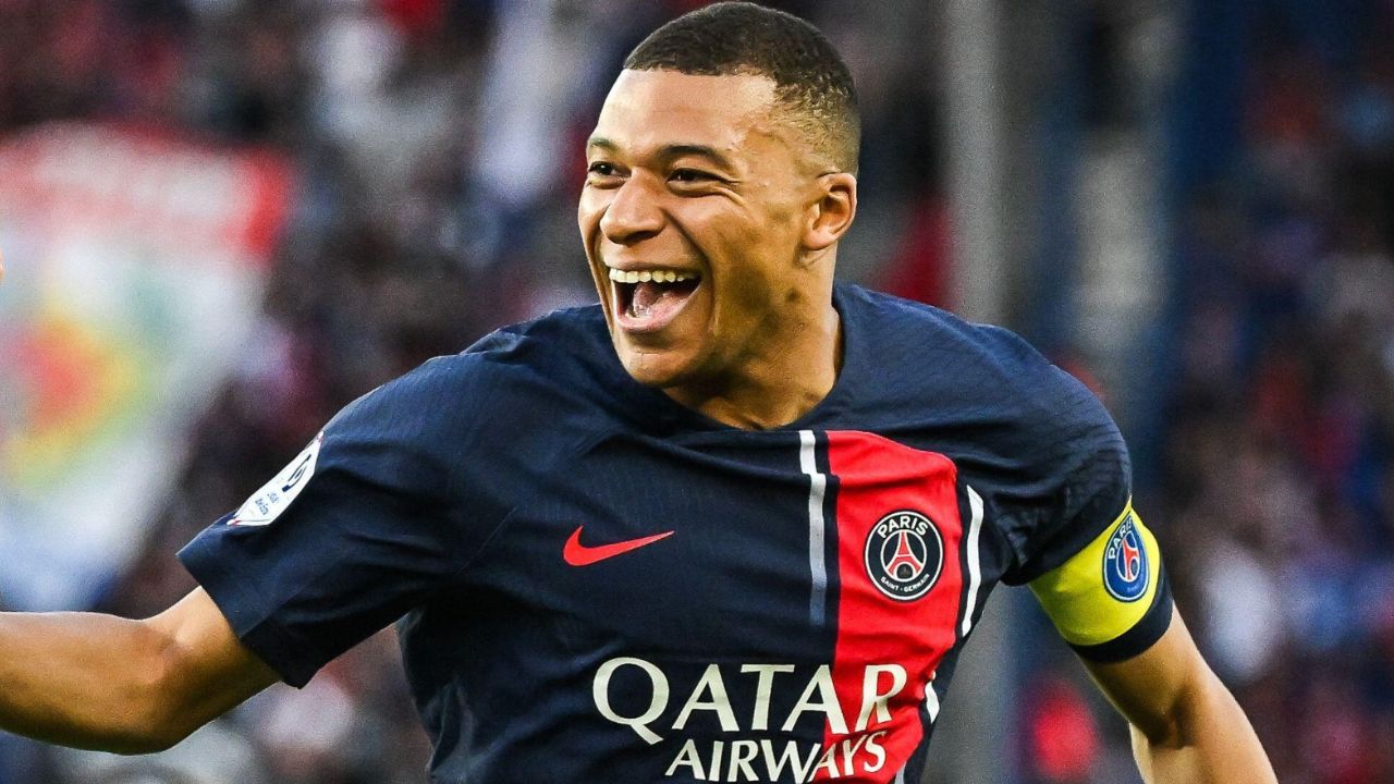 PSG decide retirar el gafete de capitán a Kylian Mbappé