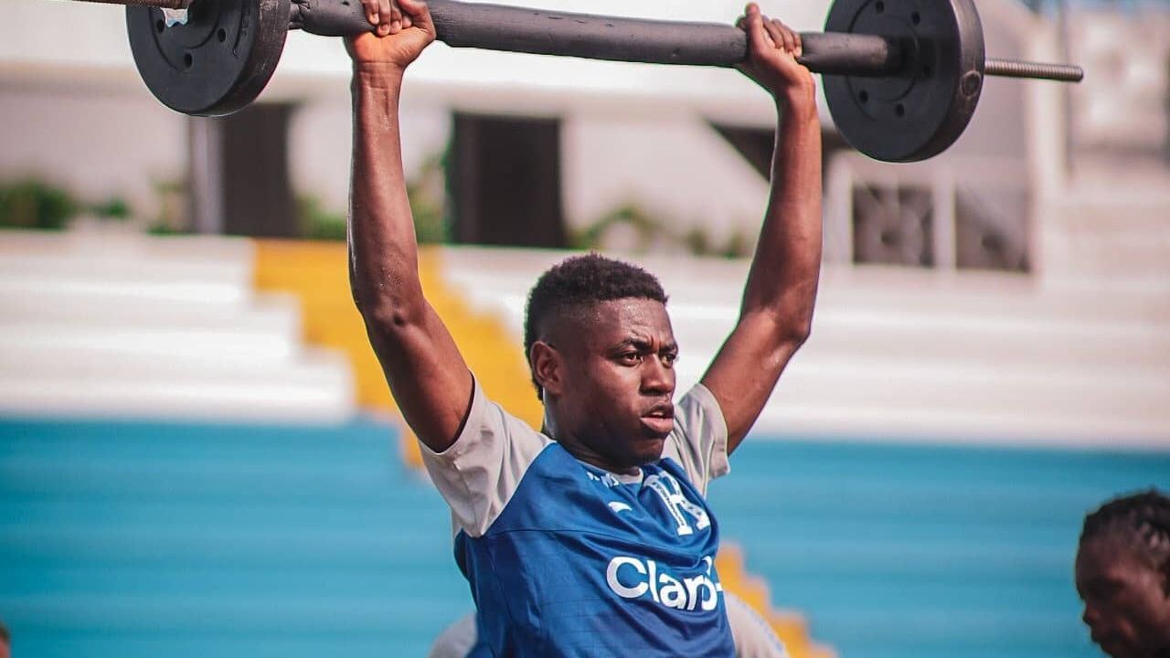 Futuro de Wesly Decas da giro imprevisto y ya tiene club para el Apertura 2023