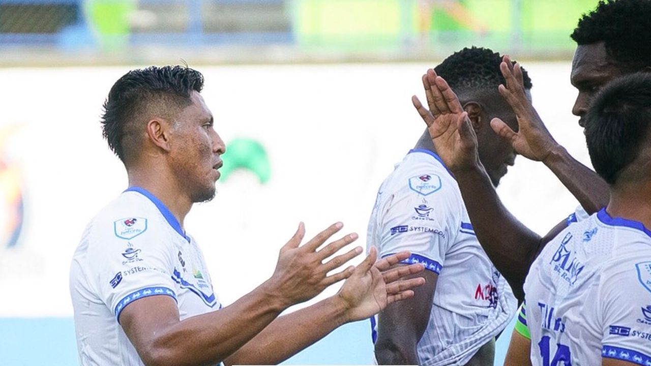 Victoria comienza a ver la luz al derrotar al Olancho y volver a sumar de tres en el torneo