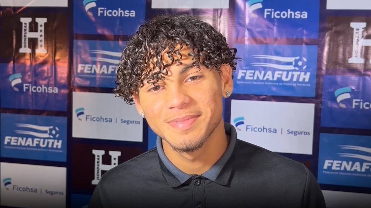 David Ruiz deja especial mensaje a la afición tras debutar con Honduras y confiesa si se va a rapar