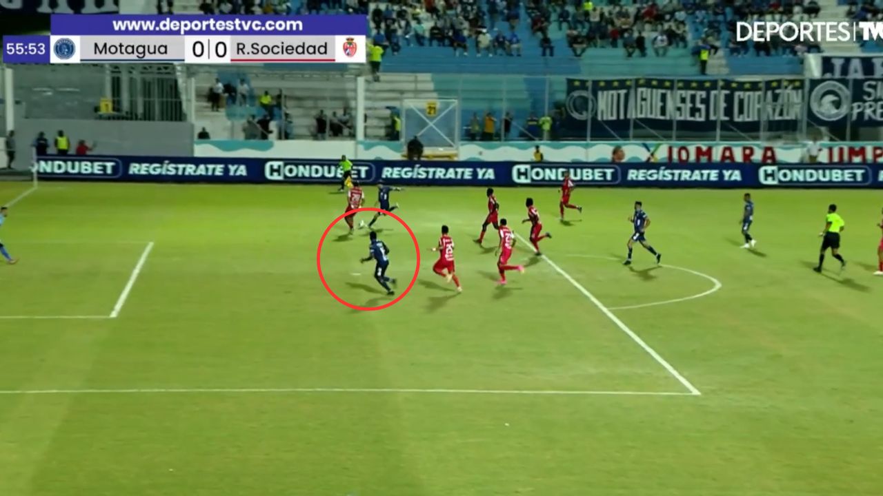El gol de Motagua que debió contar ante Real Sociedad tras un fuera de lugar dudoso