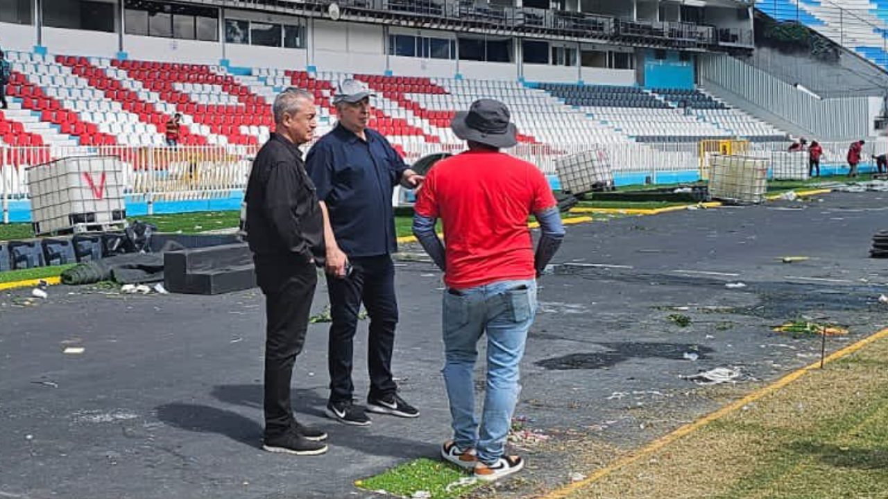 Presidente de Motagua asiste al estadio Nacional para inspeccionarlo tras los desfiles
