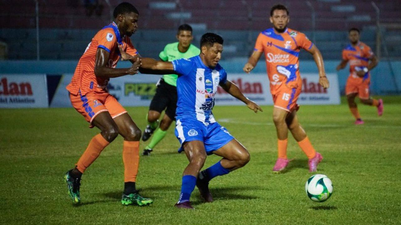 ¡Llegó por fin! Victoria logra su primer triunfo del Apertura 2023 a manos de Lobos UPN