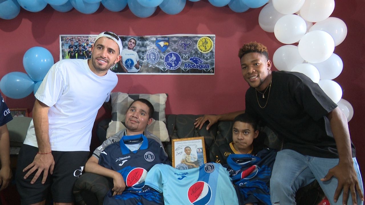 Agustín Auzmendi y Yeison Mejía le cumplieron el sueño a dos jóvenes que sufren dura enfermedad