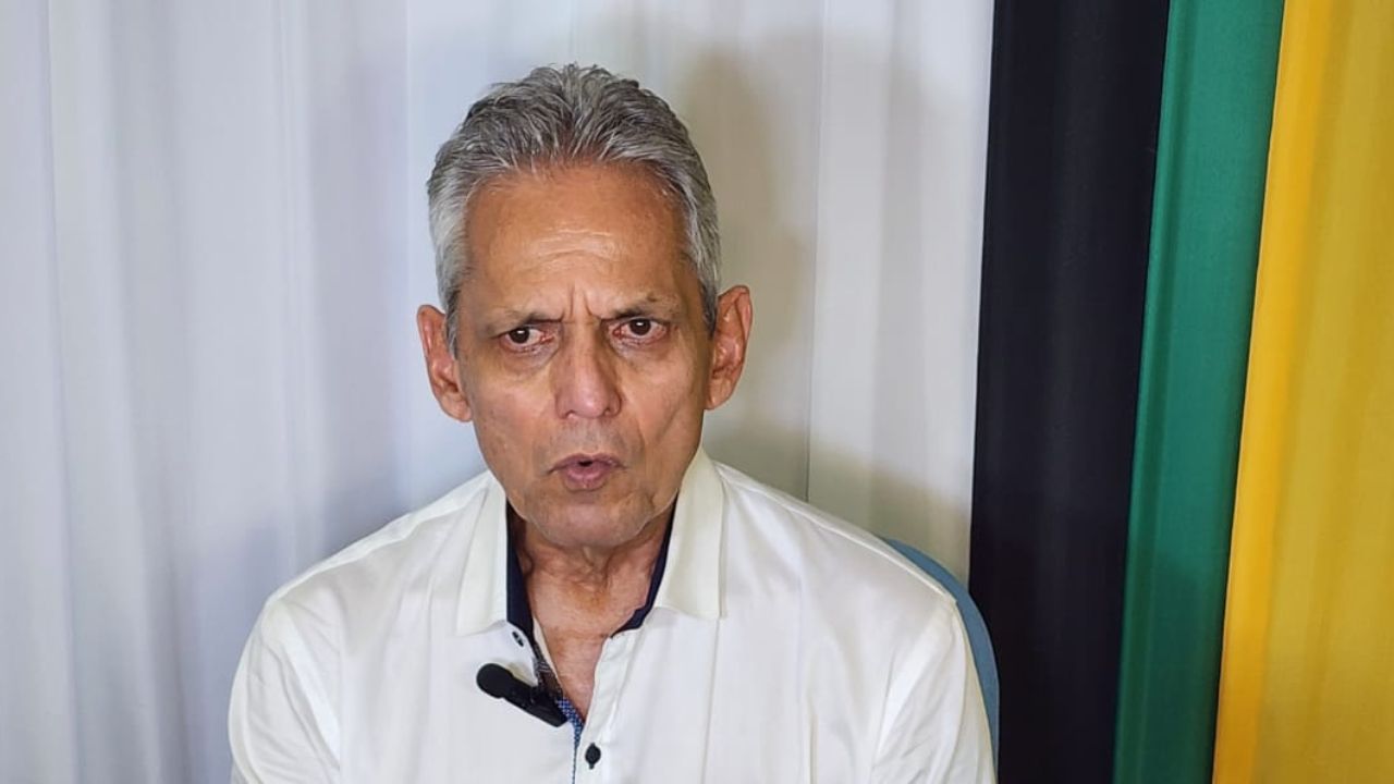 Reinaldo Rueda da la cara y destaca lo mejor de Honduras a pesar de la derrota ante Jamaica