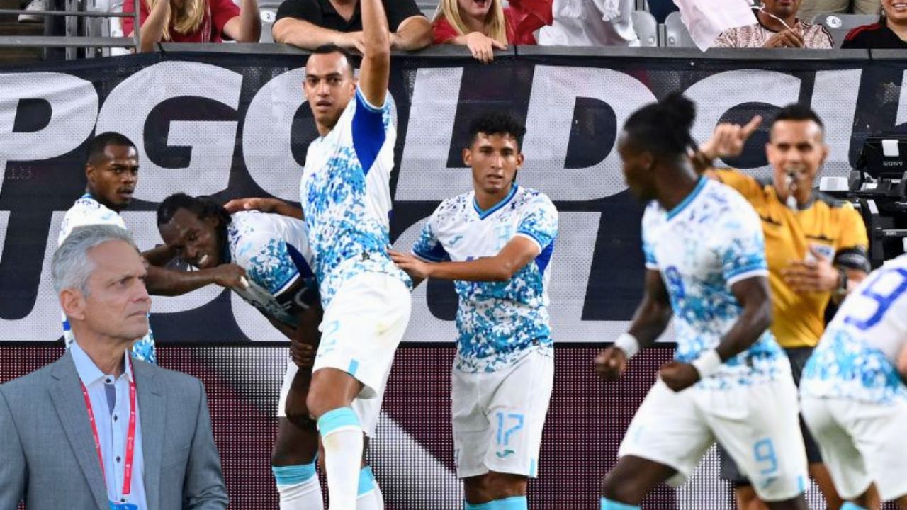 Legionario hondureño le deja guiño a Reinaldo Rueda para que lo convoque a la selección