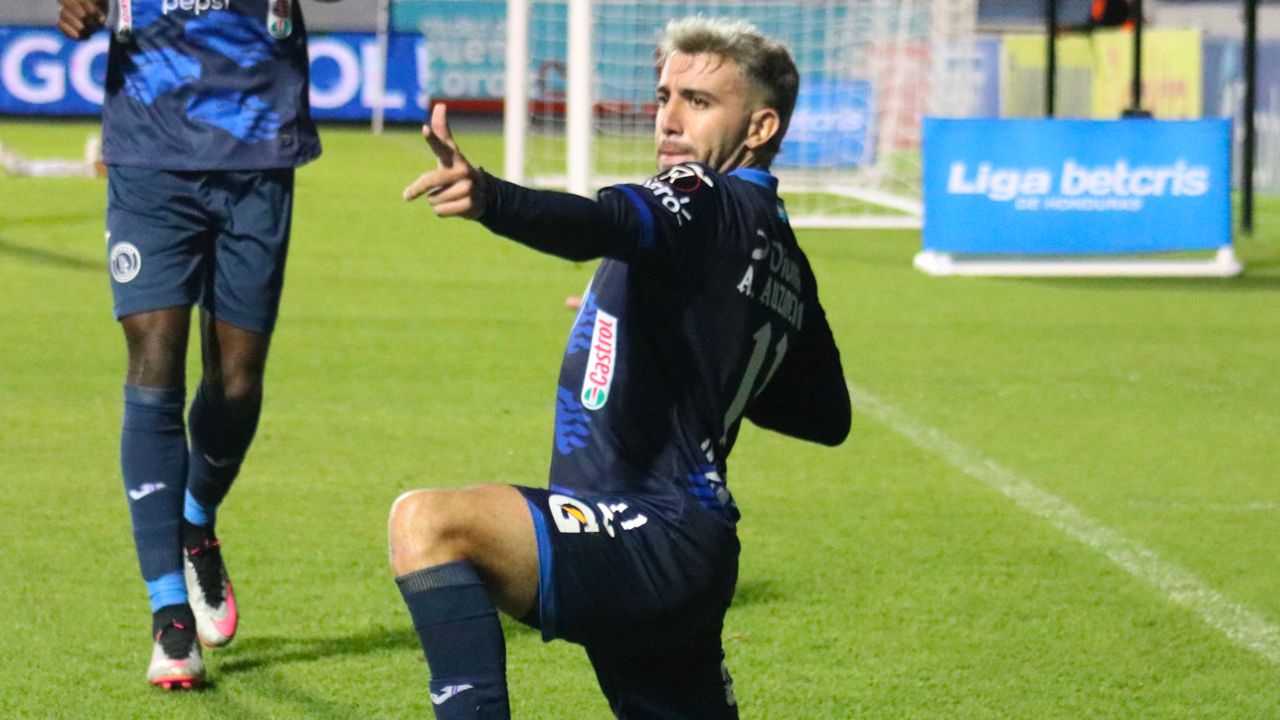 Agustín Auzmendi sorprende al mencionar cuál es el equipo que odia