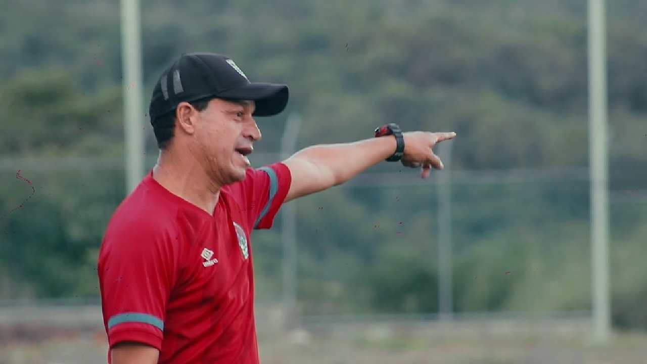 entrevista-con-oscar-cocli-salgado-entrenador-de-reservas-de-olimpia-mi-libreta-deportiva-2023-10-31