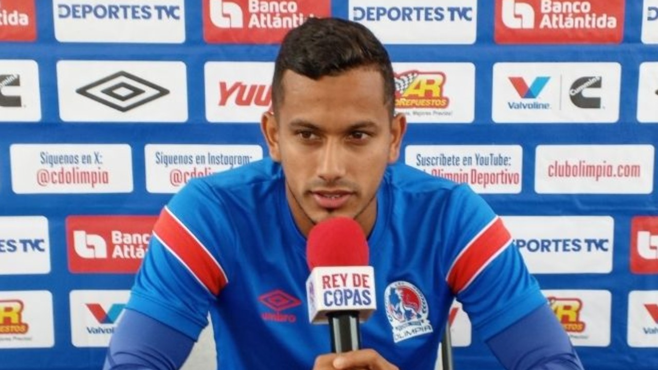 Edwin Rodríguez adelanta si tiene ofertas del extranjero y lo que le ayudó a recuperar su nivel