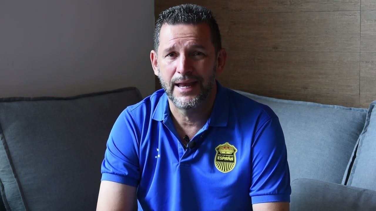 Real España anuncia la salida de Javier Delgado como director deportivo y explica el motivo