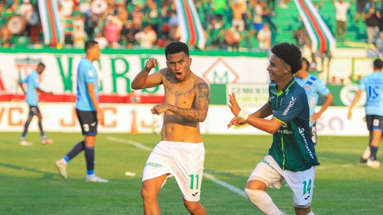 Marathón pega fuerte y gesta una remontada ante Motagua en el Clásico