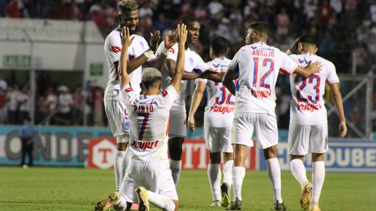 ¡Invencible! Olimpia vence con autoridad a Motagua y mantiene su hegemonía en el Clásico