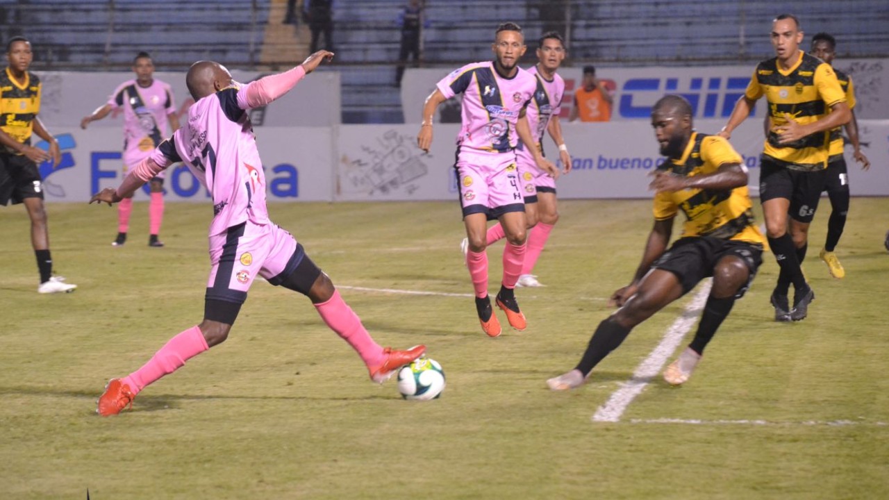 Real España y Génesis cierran con aburrido empate la jornada 14 del Apertura 2023