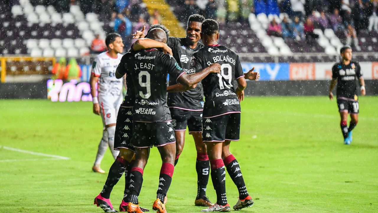 Saprissa prepara un poderoso once titular para la ida contra Motagua en Tegucigalpa
