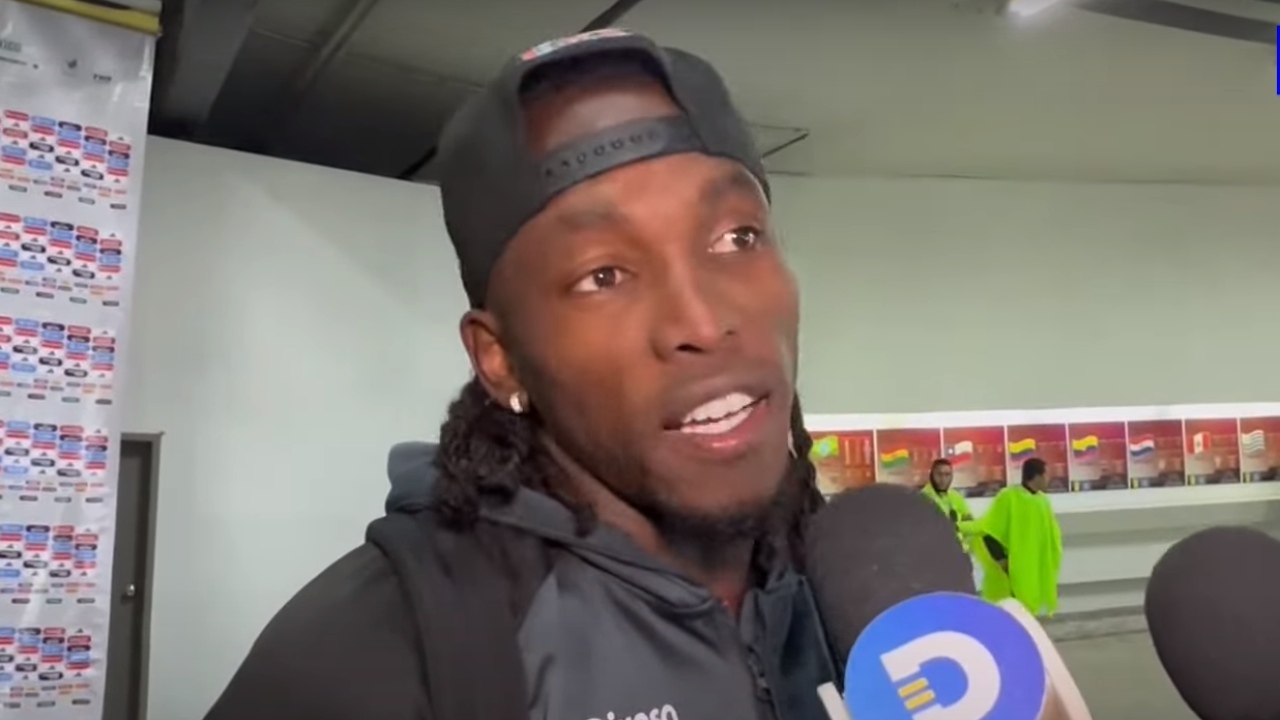Alberth Elis expresa cómo se siente tras derrota en México que obliga a jugar repechaje