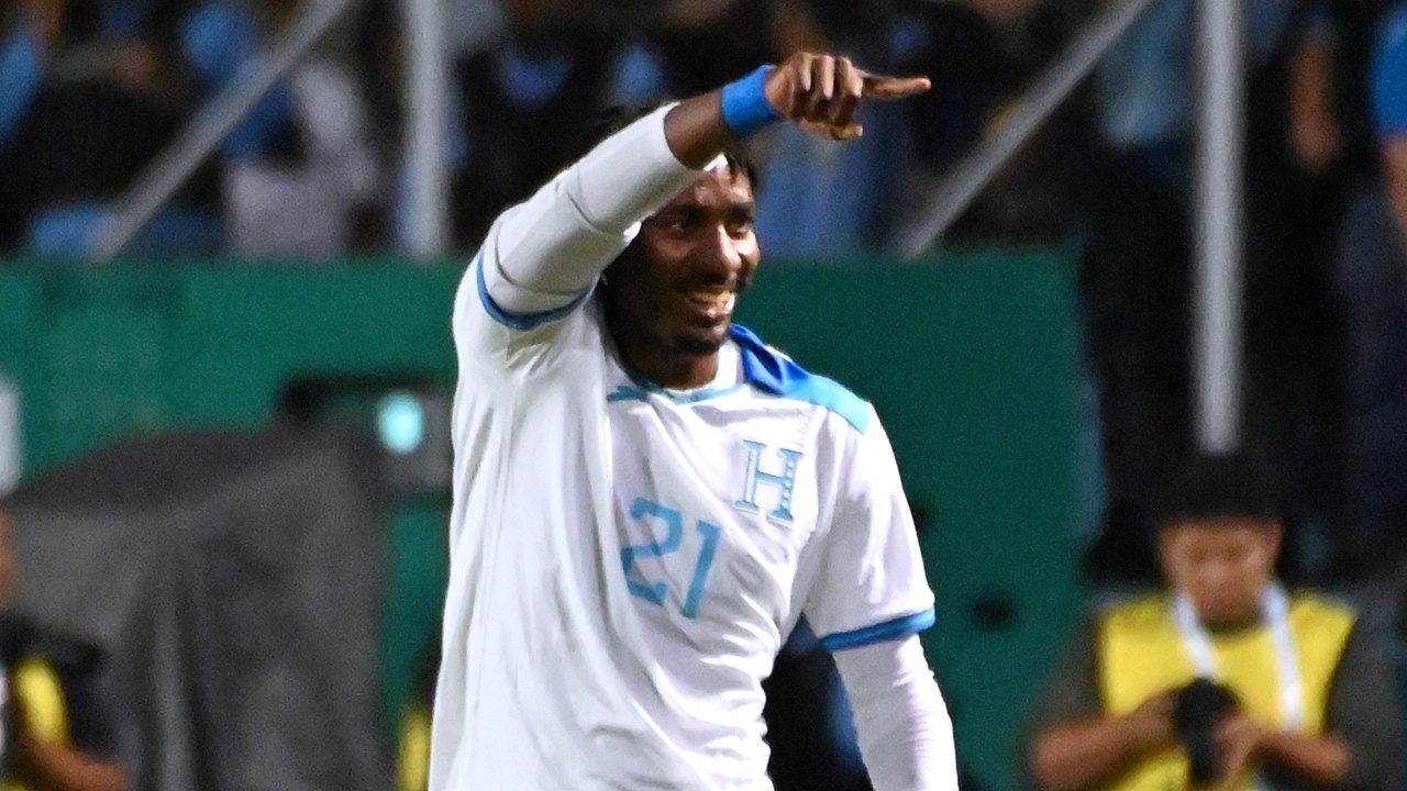 Bryan Róchez tras el triunfo ante México: 'La afición nos sorprendió con su apoyo'