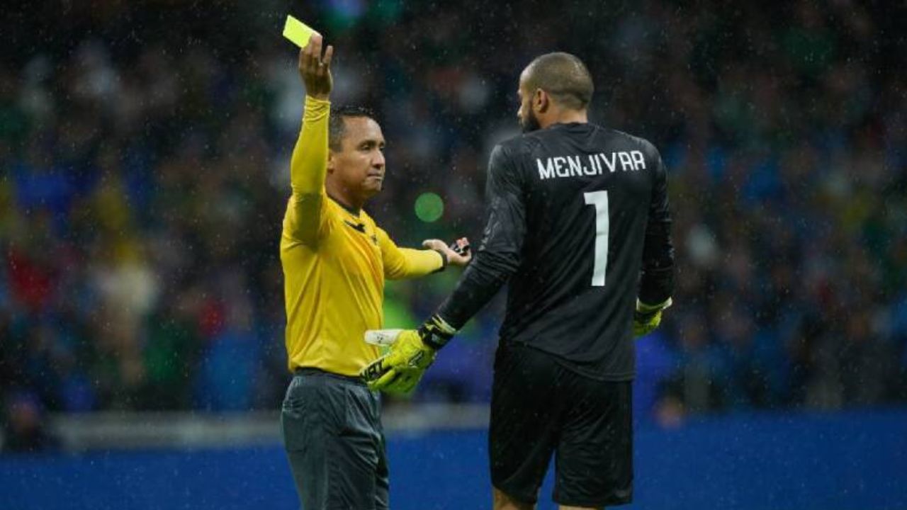 Concacaf toma inesperada determinación con Iván Barton tras México vs. Honduras