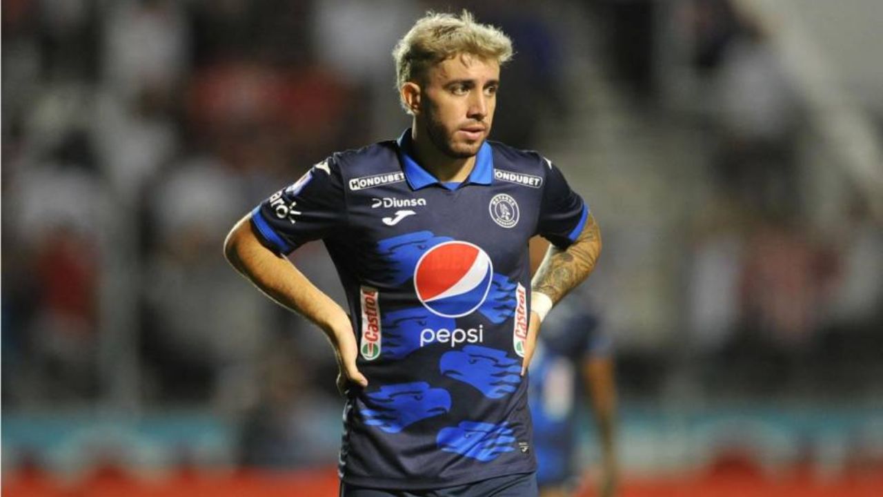 Agustín Auzmendi recibe inesperada noticia de Concacaf con Motagua