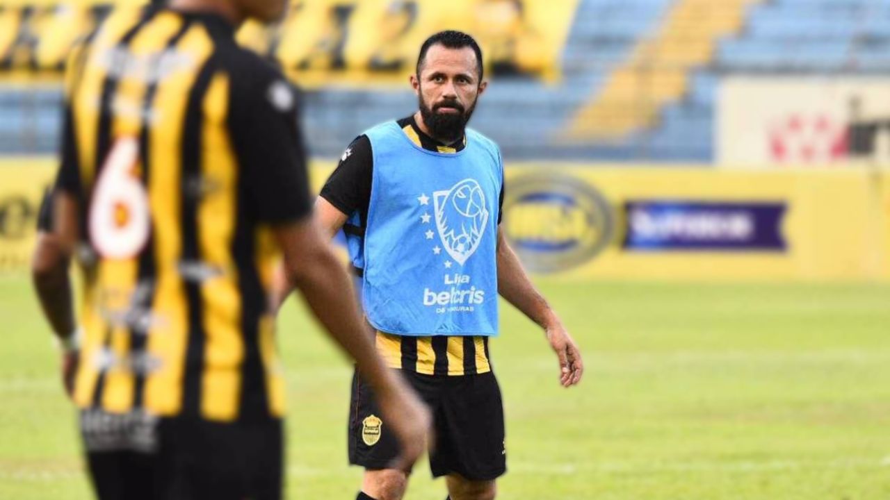 Alfredo Mejía tendría decidido su destino en Liga Nacional para el Clausura 2024