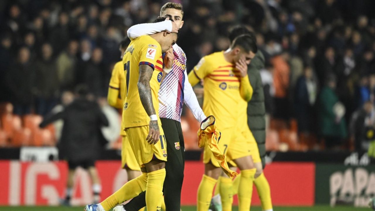 Barcelona extiende su crisis tras fallar ante el Valencia en Mestalla