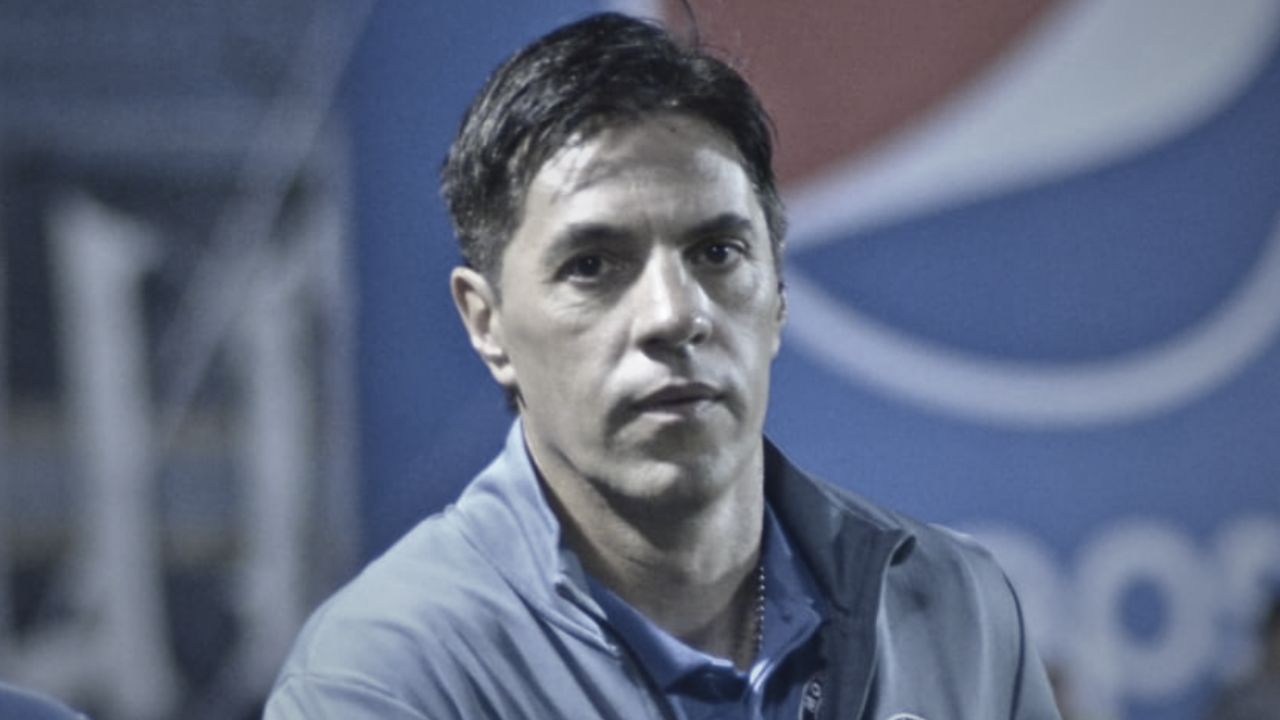 César Vigevani es noticia una semana después de ser destituido de Motagua