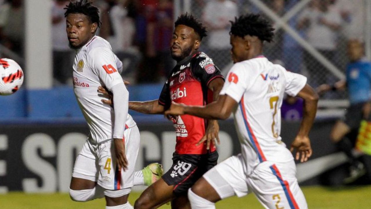 Freddy Góndola reforzaría a un club grande de la Liga Nacional