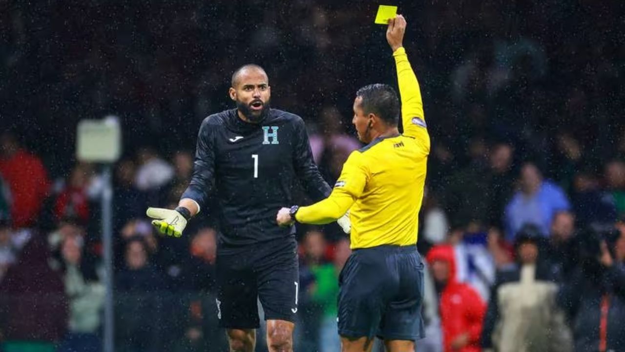 Iván Barton reaparece en impensado lugar tras su polémica ante Honduras