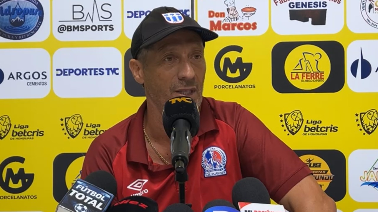 Pedro Troglio explosivo en conferencia y manifiesta lo que más le preocupa del torneo