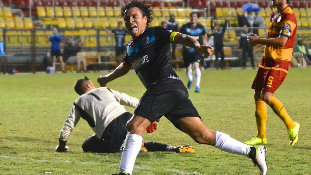 Equipo de Estados Unidos sorprende a Rambo de León el día de su despedida