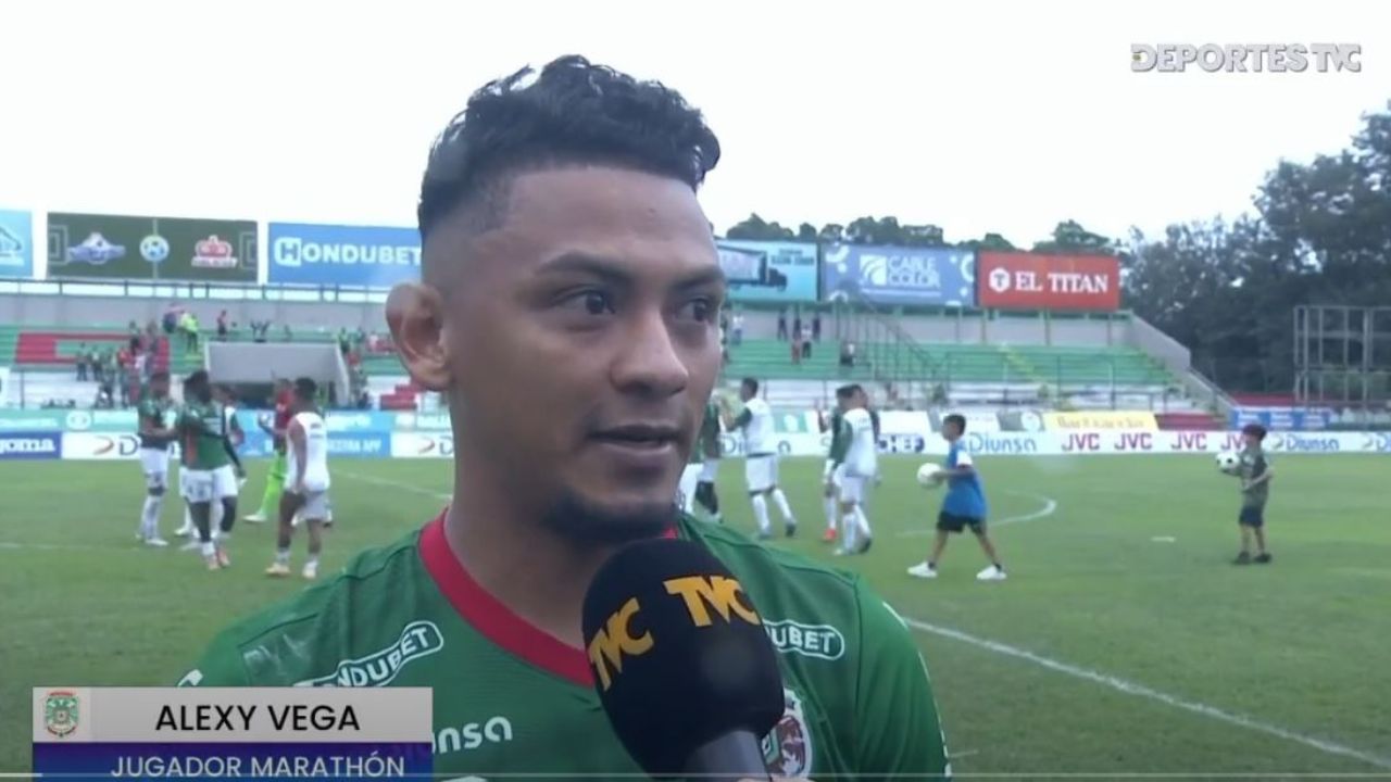 Alexy Vega con dedicatoria especial tras su primer gol con el Marathón