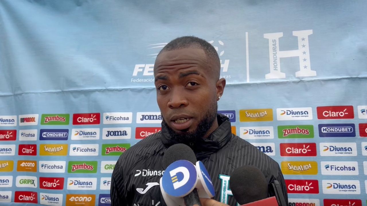 Gerson Chávez se defiende de quienes no creen en la selección por usar 'jugadores locales'