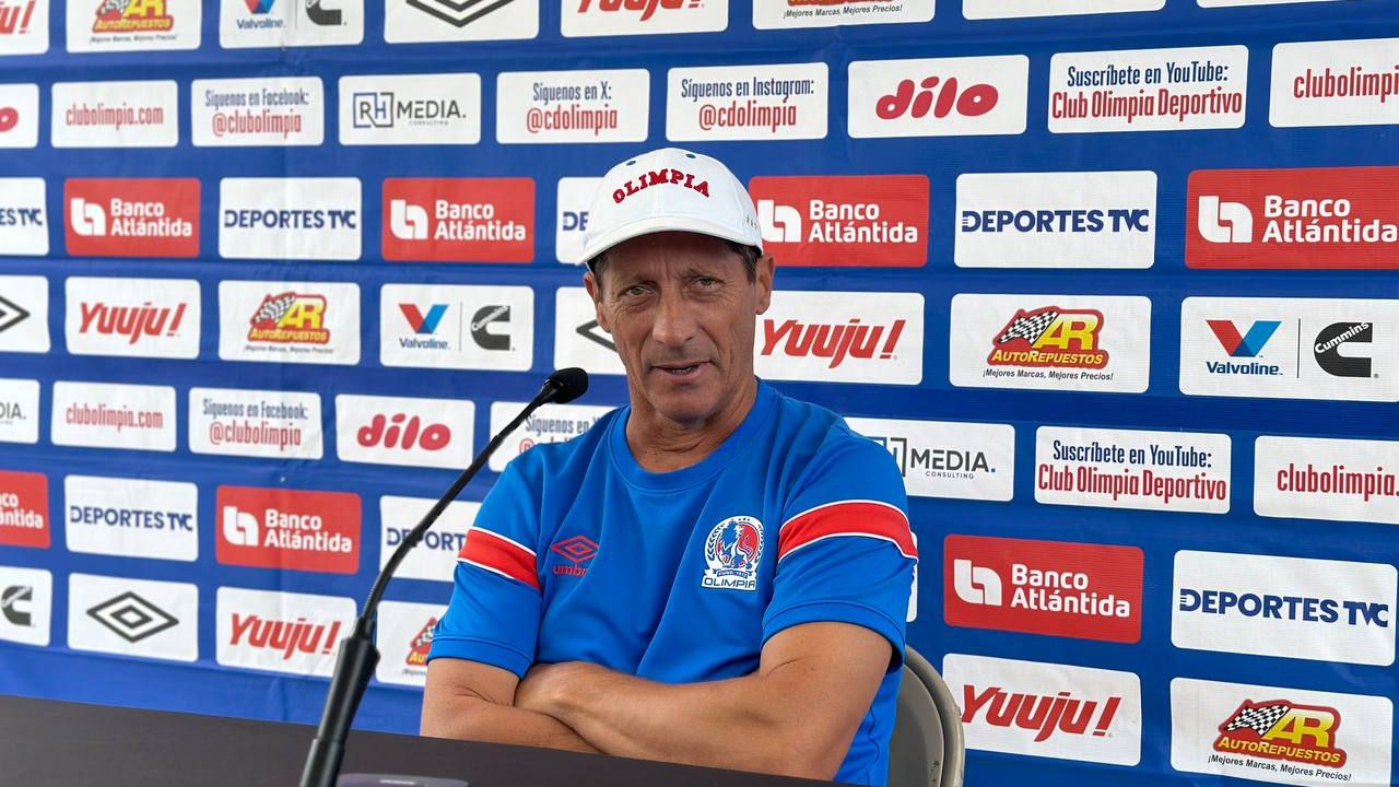 Pedro Troglio define el futuro de Andy Najar y reacciona a tantos refuerzos en los clubes grandes