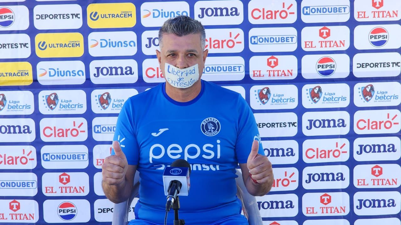 Diego Vazquez protesta contra la Comisión de Disciplina por castigo previo al clásico