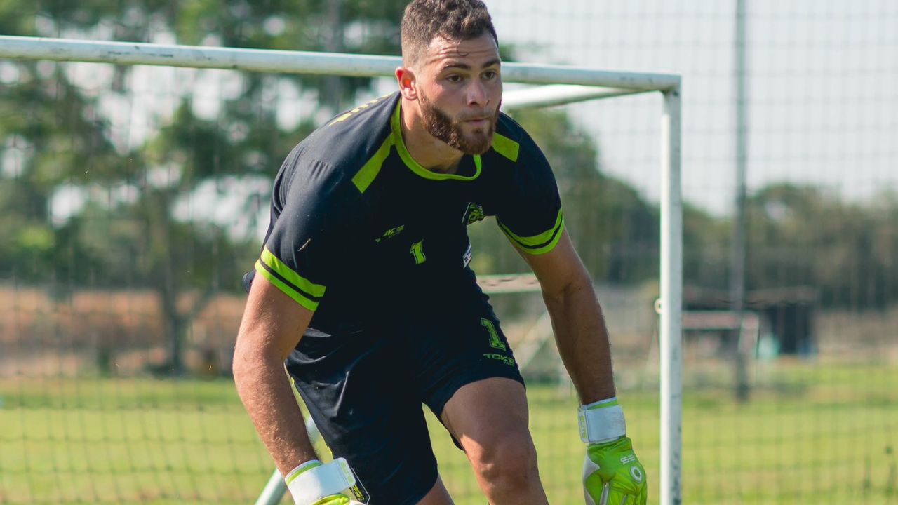Enrique Facussé fue figura en triunfo de su equipo en el fútbol de Colombia